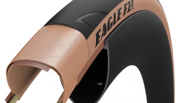 Goodyear F1 R 25c Tan
